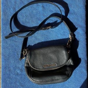 Crossbody purse